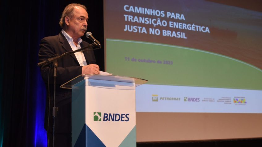 Margem Equatorial é a última grande fronteira de exploração de petróleo do país, afirma Mercadante