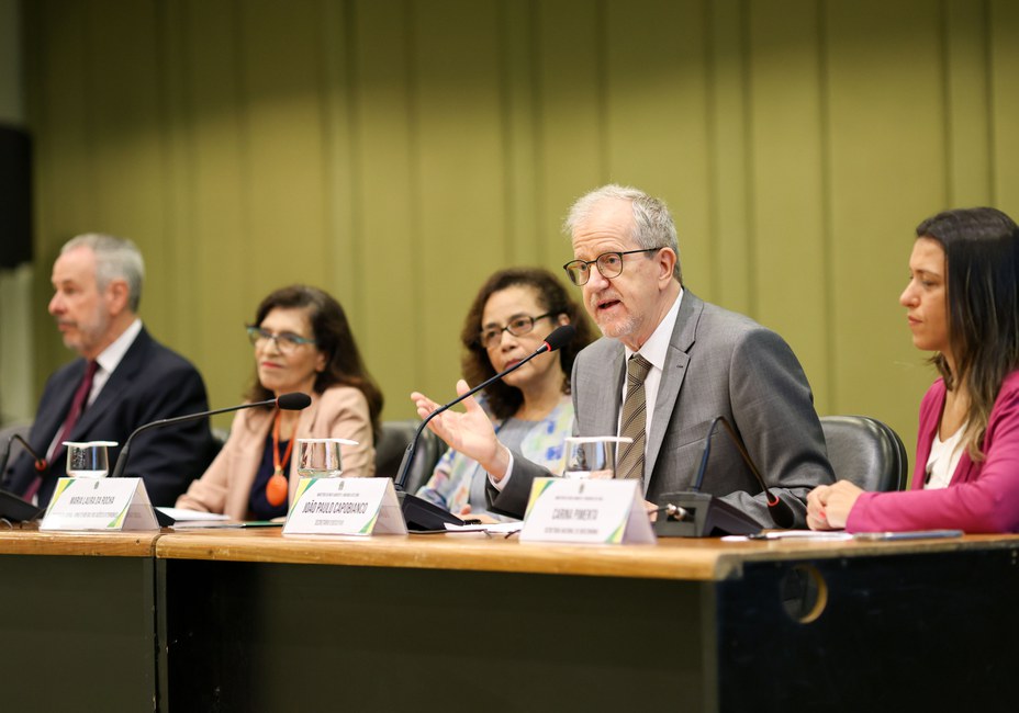 Bioeconomia é tema estratégico, afirma secretário-executivo do Ministério do Meio Ambiente