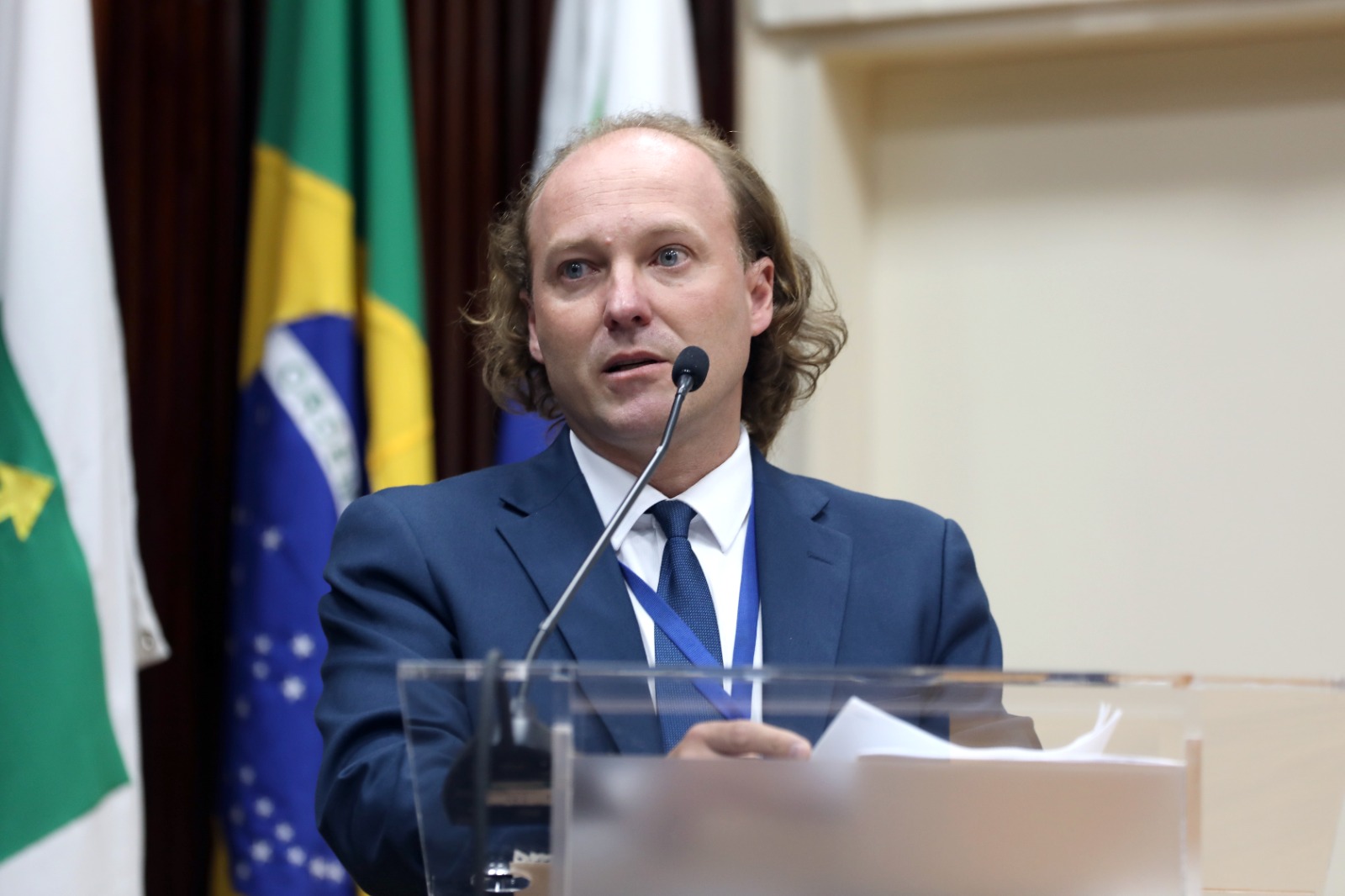 Licenciamento ambiental deve deixar de ser algo “cartorial” e incorporar melhorias nos processos e ganhos para a sociedade, afirma presidente do Ibama