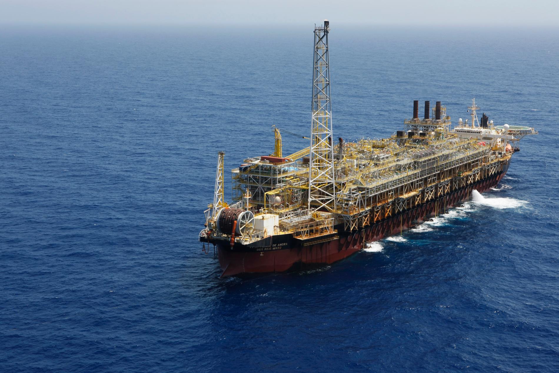 Petrobras atinge meta de produção anual de 2024