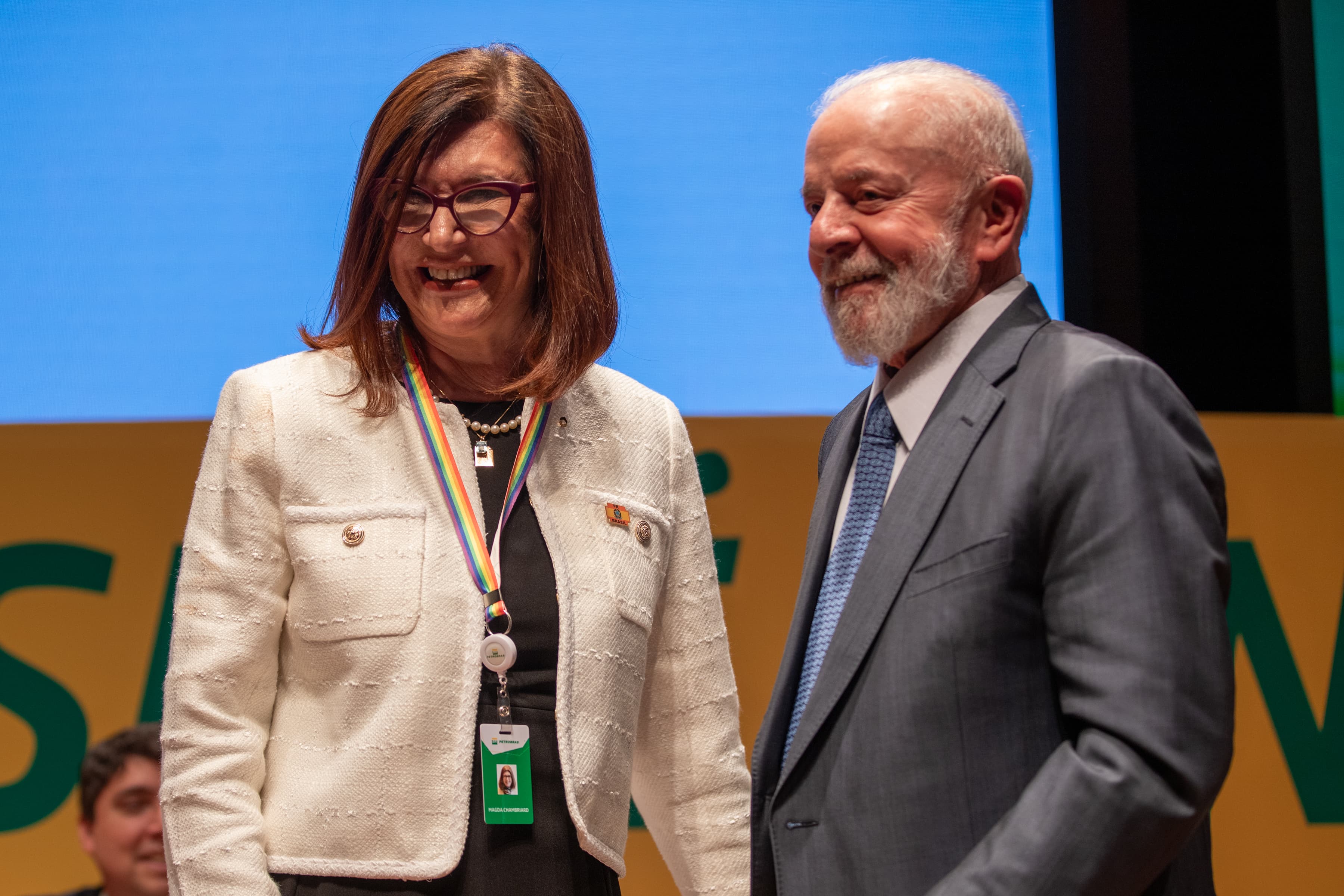 Magda Chambriard toma posse como presidente da Petrobras